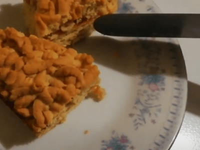 Delicious Shortbread biscuits with Jam center