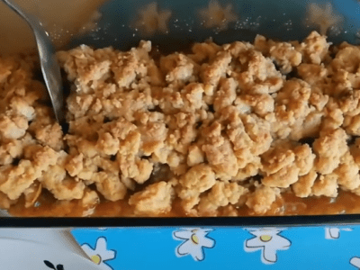 NO-Fail Apple Crumble in a loaf pan