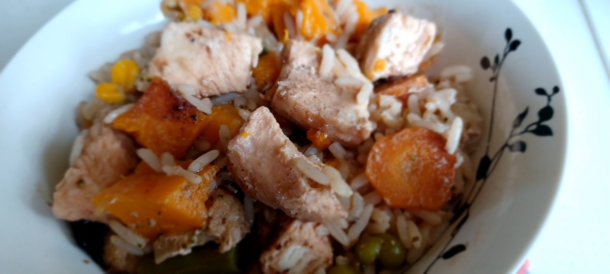 35 minute Microwave meal – Delicious Chicken & Rice recipe!!