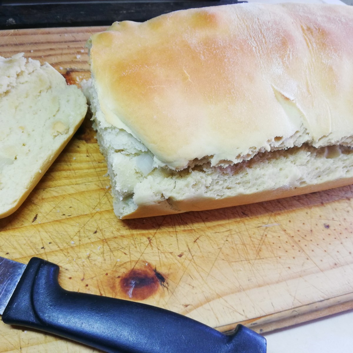 Easy Homemade Onion Bread you Must try!